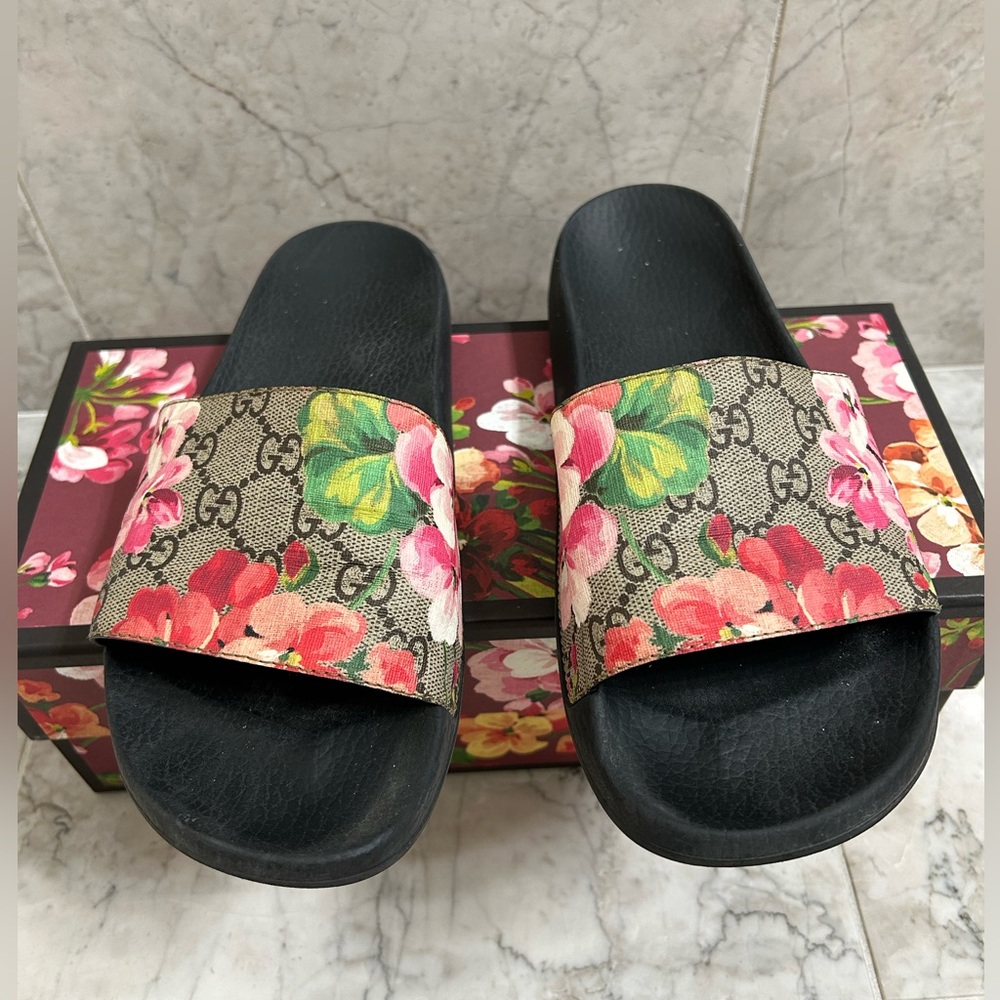 Gucci Slides
